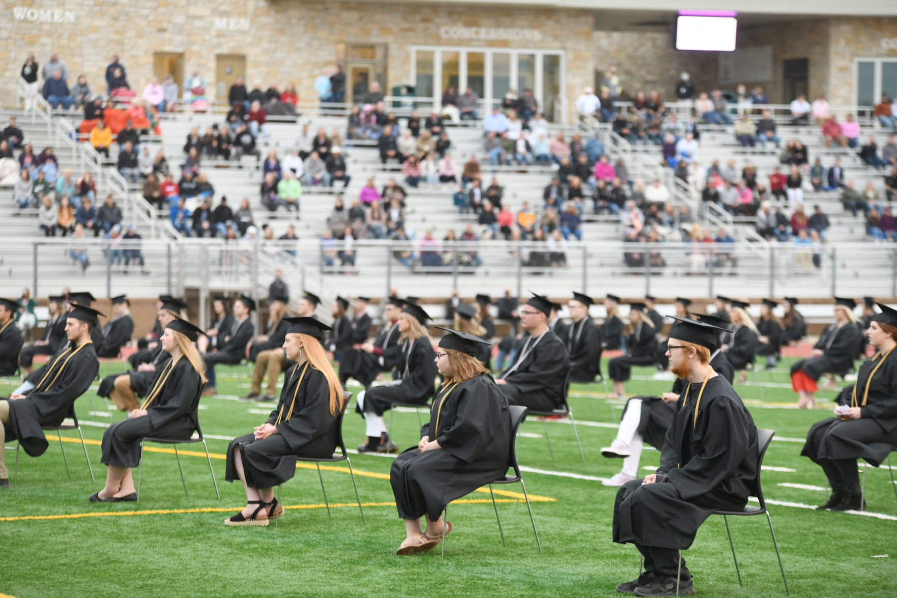 LHS graduation 2020